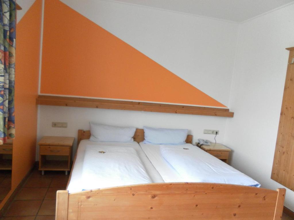 Landgasthof Asum Dasing Quarto foto